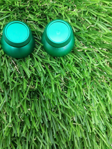 Imagen 2 de 9 de Par De Joysticks Metalizados Para Control De Ps4 Y Xbox