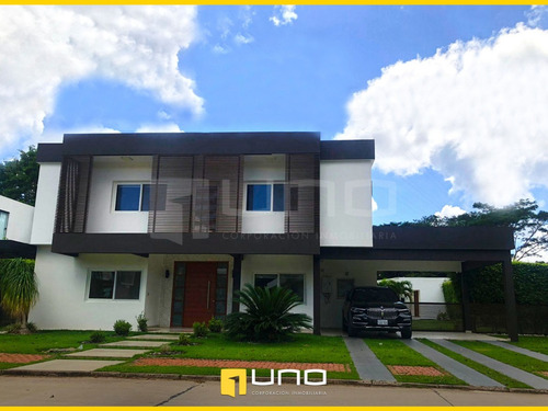 Imagen 10 de 16 de Hermosa Casa Equipada En Condominio, 5 Suites Zona Urubo