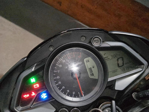 Imagen 3 de 6 de Bajaj Rouser 2016