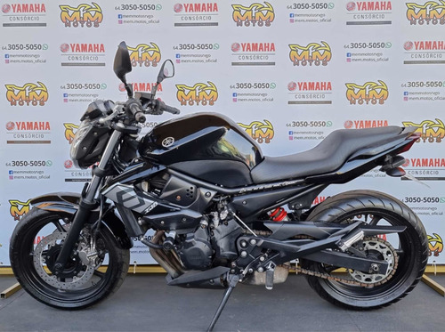 Imagem 4 de 4 de Yamaha 2011