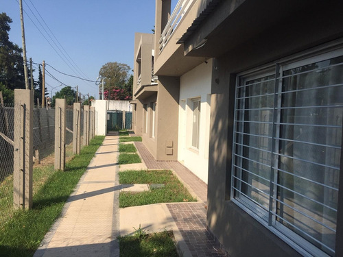 Imagen 6 de 24 de En Venta. Departamento Planta Alta Con Cochera San Miguel