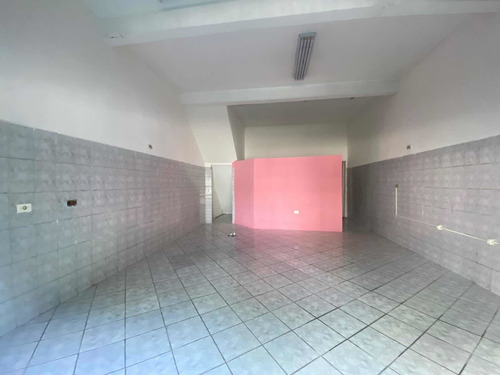Imagem 2 de 9 de Salão Para Aluguel 30 Mts