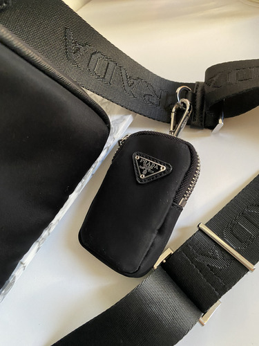 Bolso Prada Reedition 2005 Negro Lisa Níquel Negro (Usado)