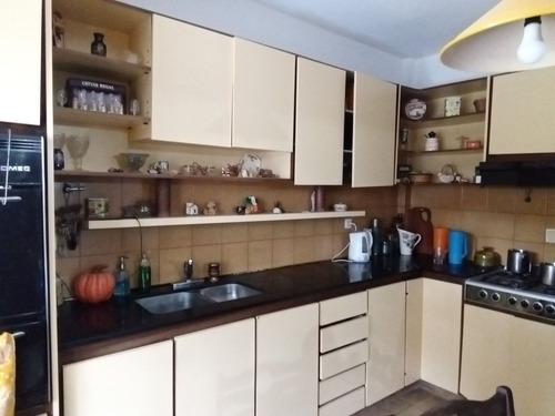 Venta Casa 3 Ambientes Con Cochera Isidro Casanova