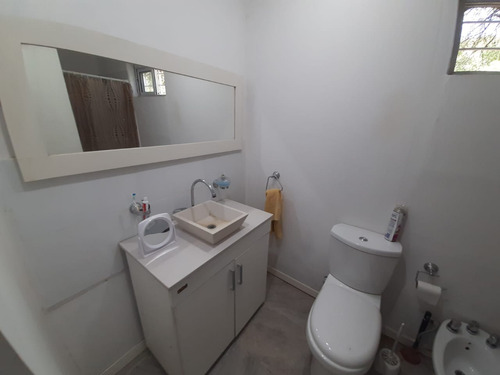 Casa A La Venta En Comuna De San Roque. (c373)