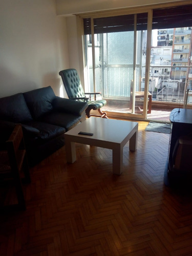 Vendo Departamento De 3 Ambientes, Barrio De Flores, Caba (dueño Directo)