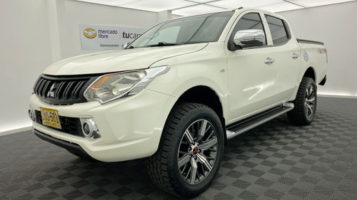 Mitsubishi L200 SPORTERO 2.5l Mt | TuCarro