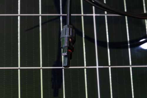 Ahorre Energia Con Panel Solar Flexible 90wp Solarline Mc4