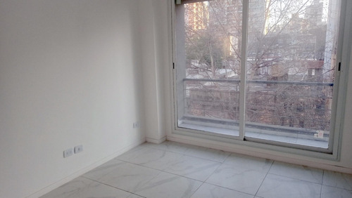 Imagen 8 de 17 de Departamentos En Venta Ramos Mejía 3 A. Suite Vestidor Coch