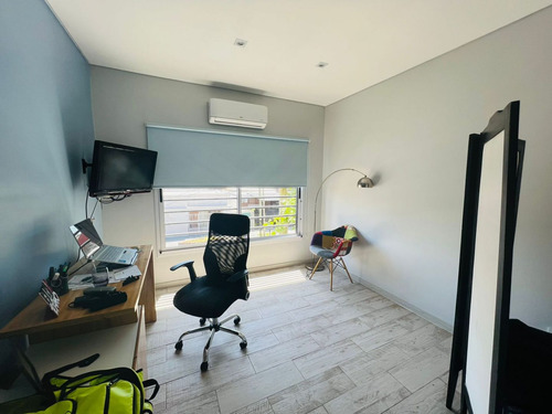 Casa En Venta En Lanús Este