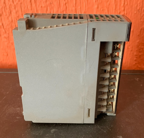 Módulo Para Plc Mitsubishi Qy40p (Usado)
