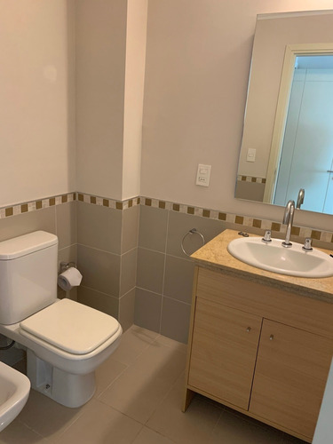 Imagen 8 de 14 de Excelente Apto, Piso Alto,vista Y Ubicacion