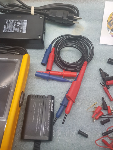 Fluke 123b Osciloscopio Color 2 Canales Wifi (Usado)