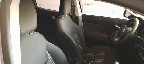 Imagen 9 de 15 de Fiat Toro 2.0 Freedom 4x2