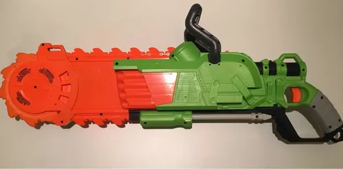 Nerf Zombie Strike Brainsaw Blaster + 8 Dardos Elite Usada