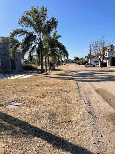 Imagen 2 de 7 de Venta-terreno -lote -primera Etapa-con Servicios- Valle Del Golf