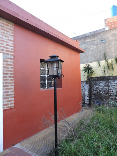Imagen 10 de 12 de Casa De 3 Ambientes Con Local Y Cochera En Alquiler En José C. Paz. Uso Profesional Y Vivienda