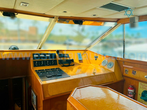 Imagem 6 de 10 de Lancha Carbrasmar 56 Barco Iate N Ferretti Azimut Sunseeker