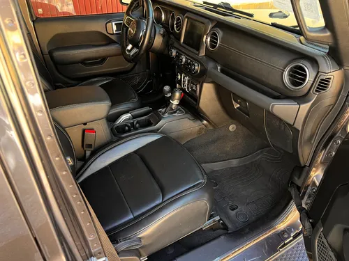 Jeep Wrangler 3.7 Unlimited Sahara 3.6 4x4 At