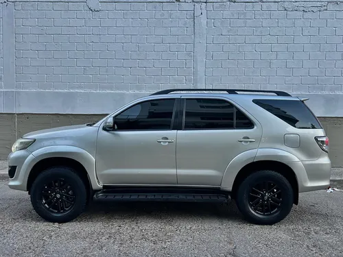 Toyota Fortuner 2.7l