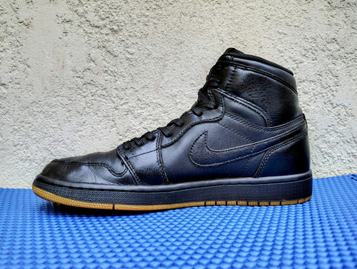 Air Jordan 1 Retro Gum Bottom 555088-020 (Usado)