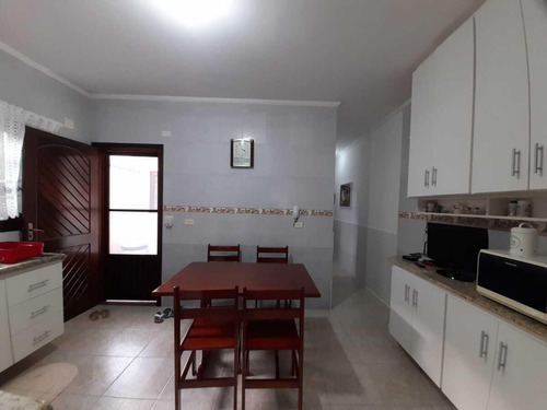 Imagem 4 de 15 de Sobrado Para Venda Em Peruíbe, Parque Daville, 3 Dormitórios, 2 Suítes, 1 Banheiro, 2 Vagas - 3707_2-1210771