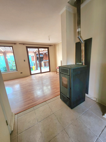 Casa En Altos Del Maipo, Naturaleza Y Seguridad En Temuco