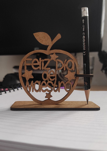 Trofeos Reconocimientos Personalizado En Madera Y Mdf