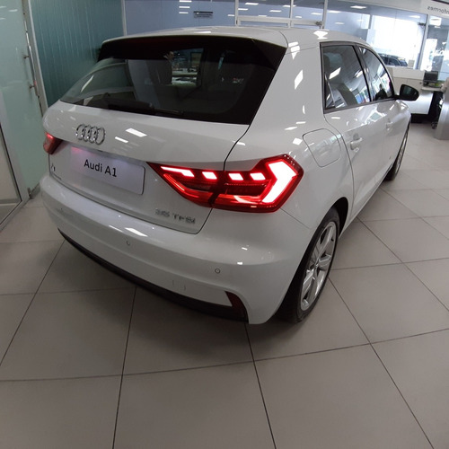 Nuevo Audi A1 Sportback 35 Tfsi Stronic 150cv 0km 2021