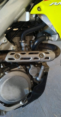 Suzuki Rmx