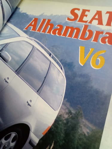 Imagen 4 de 6 de Revista Motor Y Volante El Auto Del Año 2002 Autos
