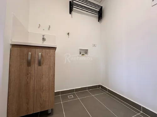 Apartamento En Venta En Las Orquideas. Cod V776078