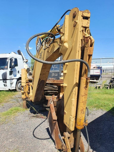 Cat 428 B 4x4