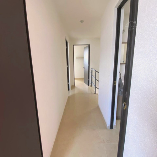 Imagen 4 de 13 de Venta De Casa En Fraccionamiento Paseos De Santa Fe, Actopan Hidalgo.