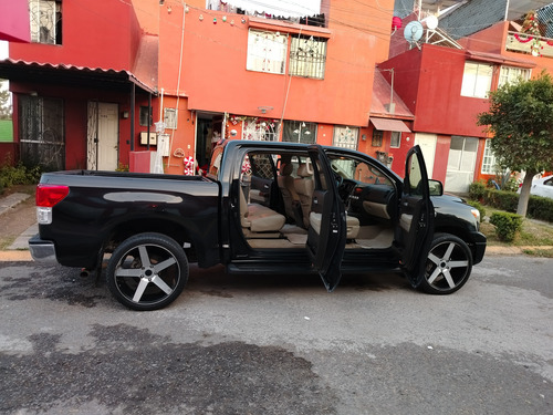 Toyota Tundra 5.7 Ltd V8 Doble Cab 4x4 At