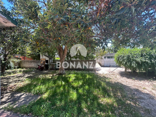 Casa En Venta Piriápolis - Los Ángeles. 5 Cuadras De La Playa Y Rambla. Zona Residencial. Buena Oportunidad De Inversión
