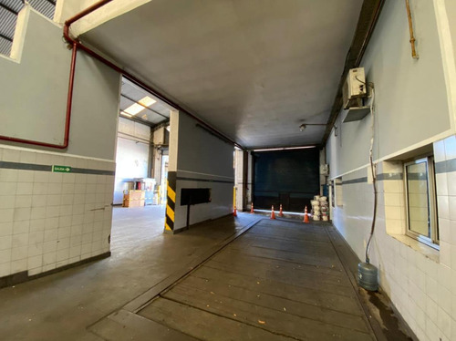 Galpón 2.544 M² C/ Salida A 2 Calles - Ideal Logística / Transporte - Barracas