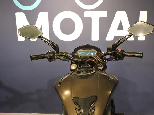 Bajaj Dominar 400 2023