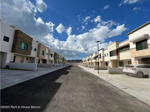 Fray Junípero Terreno De 220 M2 En Venta Rah672