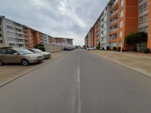 Departamento En Venta De 2 Dorm. En La Serena