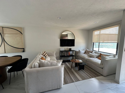 Casa De Lujo En Venta Entre El Refugio Y Zibatá, Oportunidad !!