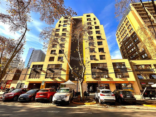 Oficina Excelente Ubicación (73 Mt2) En Venta En Providencia