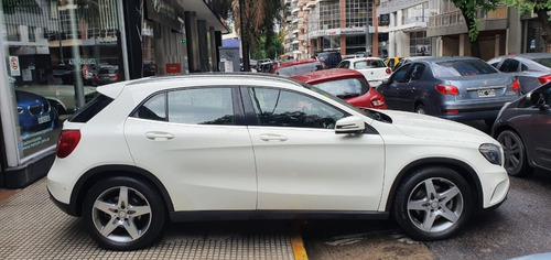 Mercedes Benz Gla 250 4matic - Motum
