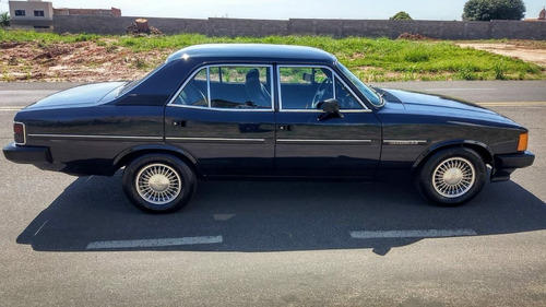 Imagem 2 de 8 de Chevrolet Opala Comodoro