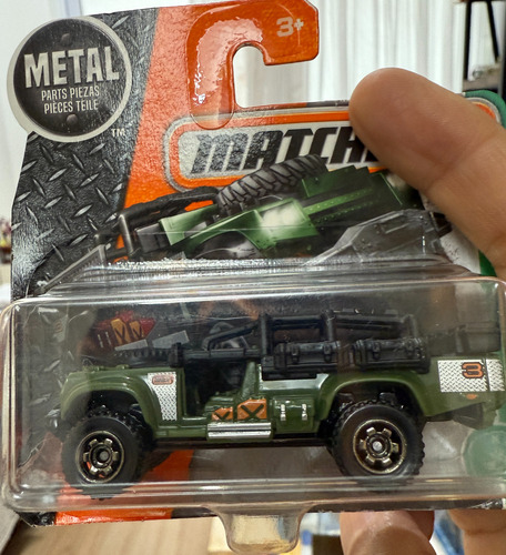 Matchbox - Sahara Survivor - Escala 1:64 - Blister Cerrado - Verde Oscuro (Usado)