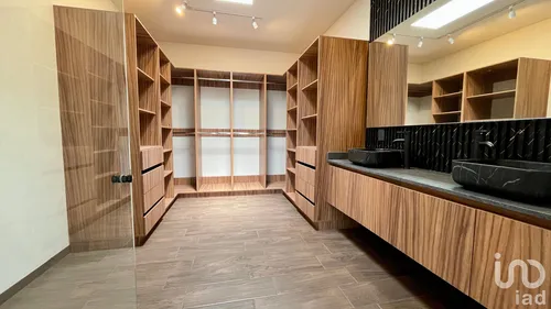Venta Casa 4 Ambientes Los Olivos