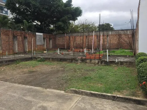 Lote En Venta En La Floresta. Cod V24341