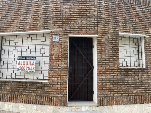 Imagen 1 de 11 de Apartamento Tipo Casa 1 Dormitorio, Sin Gastos Comunes