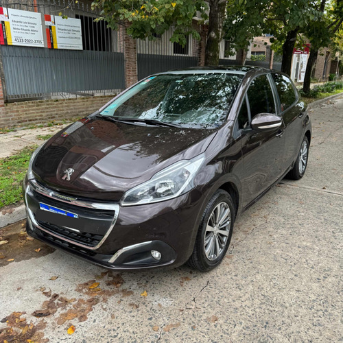 Peugeot 208 1.6 Allure