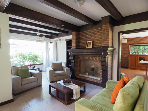 Casa En San Jorge Village 4 Dormitorios